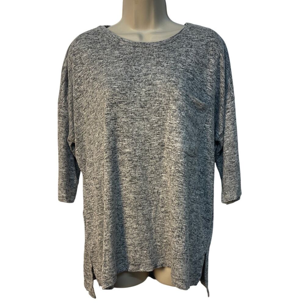 Chelsea & Theodore Gray 3/4 Sleeve Crewneck Knit Top Size Medium